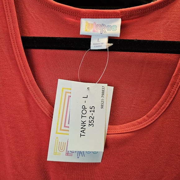 "Off Duty Momma" Tank Top - Picture 2 of 6